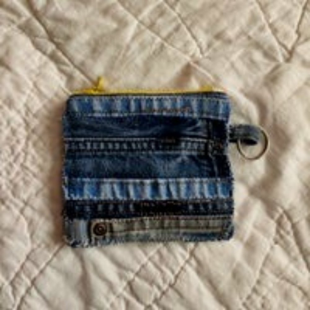 Coin purse, card wallet, small zippered pouch, re-cycled denim